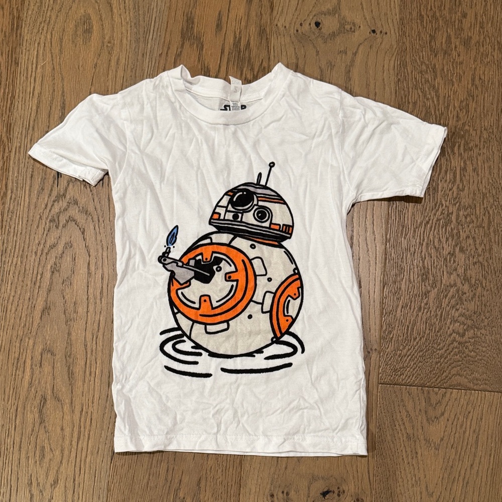 Kids White BB8 shirt